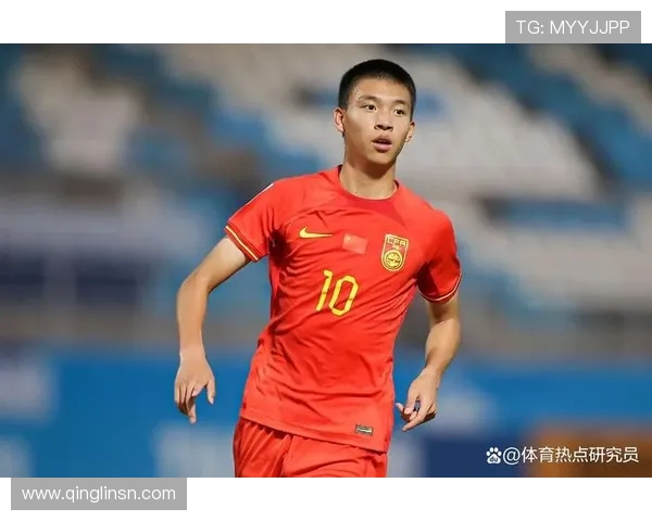 王钰栋表现分析:射门未果失误三次过人未成功展现困境